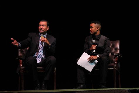 Voting assembly brings politicians to Sequoia