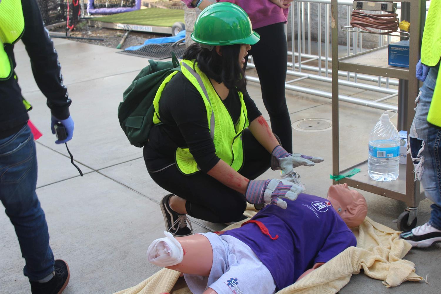 Health Careers Academy wins award for providing challenging curriculum, real-world opportunities