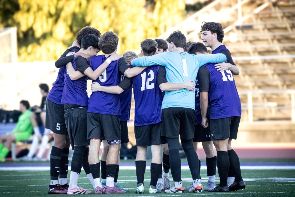 Sequoia forces 1-1 stalemate against formidable Woodside rival