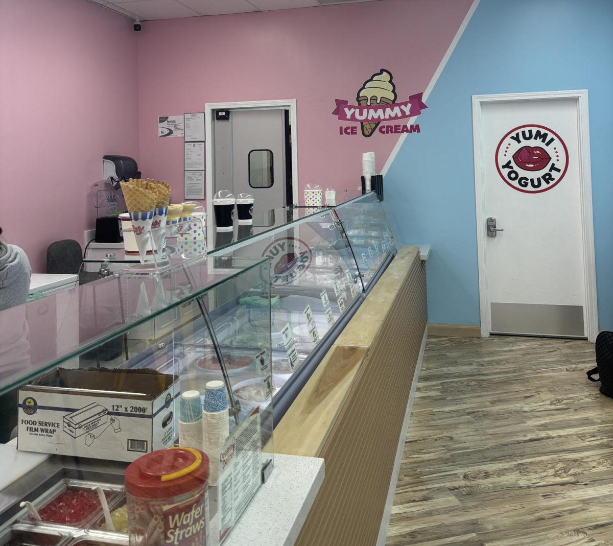 Yumi  Yogurt Re-opens